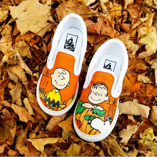 Snopy and His Friends Toddler Slip On Shoes - Charlie Brown &  Linus Portrait Design Snopy Cartoon Infant Baby Toddler Kids Sneakers